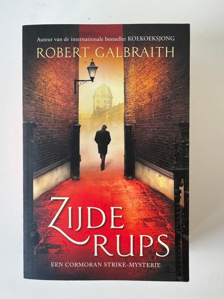 Zijderups - Robert Galbraith (J.K.Rowling) C.Strike Mysterie, Boeken, Ophalen of Verzenden, Gelezen, Robert Galbraith