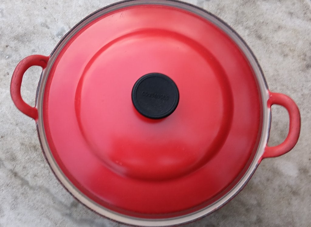 COUSANCES LE CREUSET gietijzeren pan faitout 24 cm (G332), Gebruikt, Gietijzer, Ophalen of Verzenden, Keramische plaat
