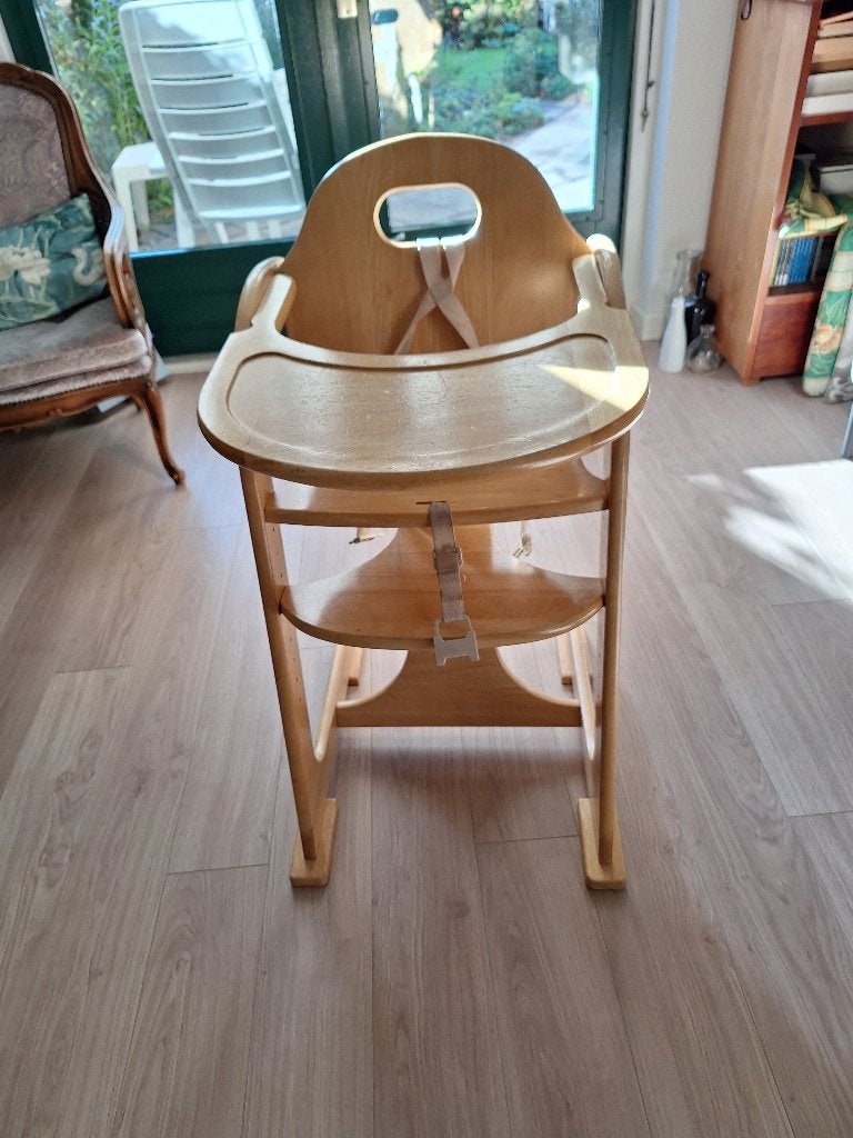 houten kinderstoel, Ophalen, Gebruikt, Meegroeistoel, Afneembaar eetblad