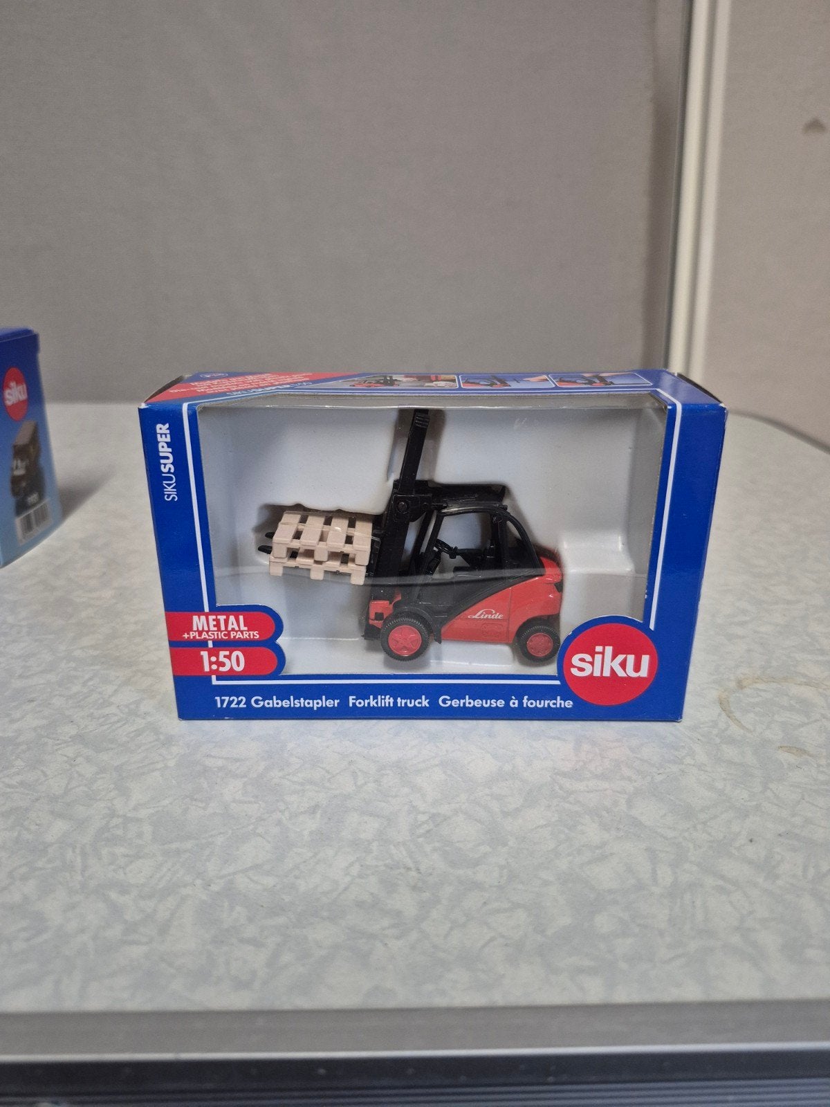 siku 1722 heftruck, Ophalen of Verzenden, Nieuw, Bus of Vrachtwagen, SIKU