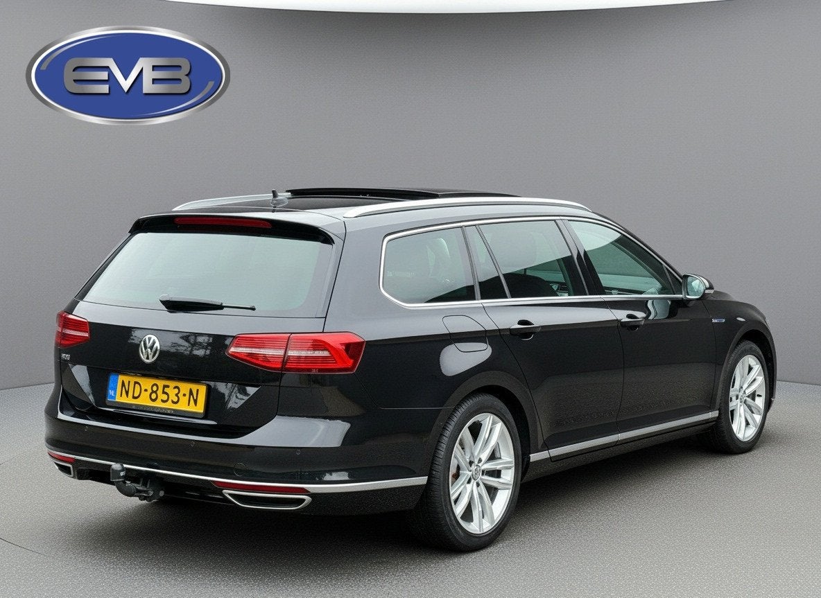 Volkswagen Passat Variant 1.4 TSI GTE Connected Series Plus,, Auto's, Dealer onderhouden, Gebruikt, Zwart, Hybride Elektrisch/Benzine