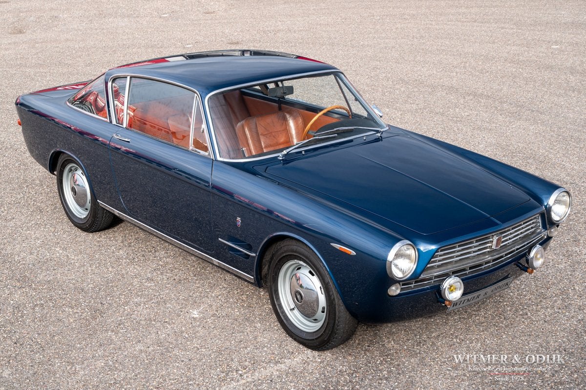 Fiat 2300s coupé (bj 1962), Auto's, Dealer onderhouden, Gebruikt, Blauw, Leder