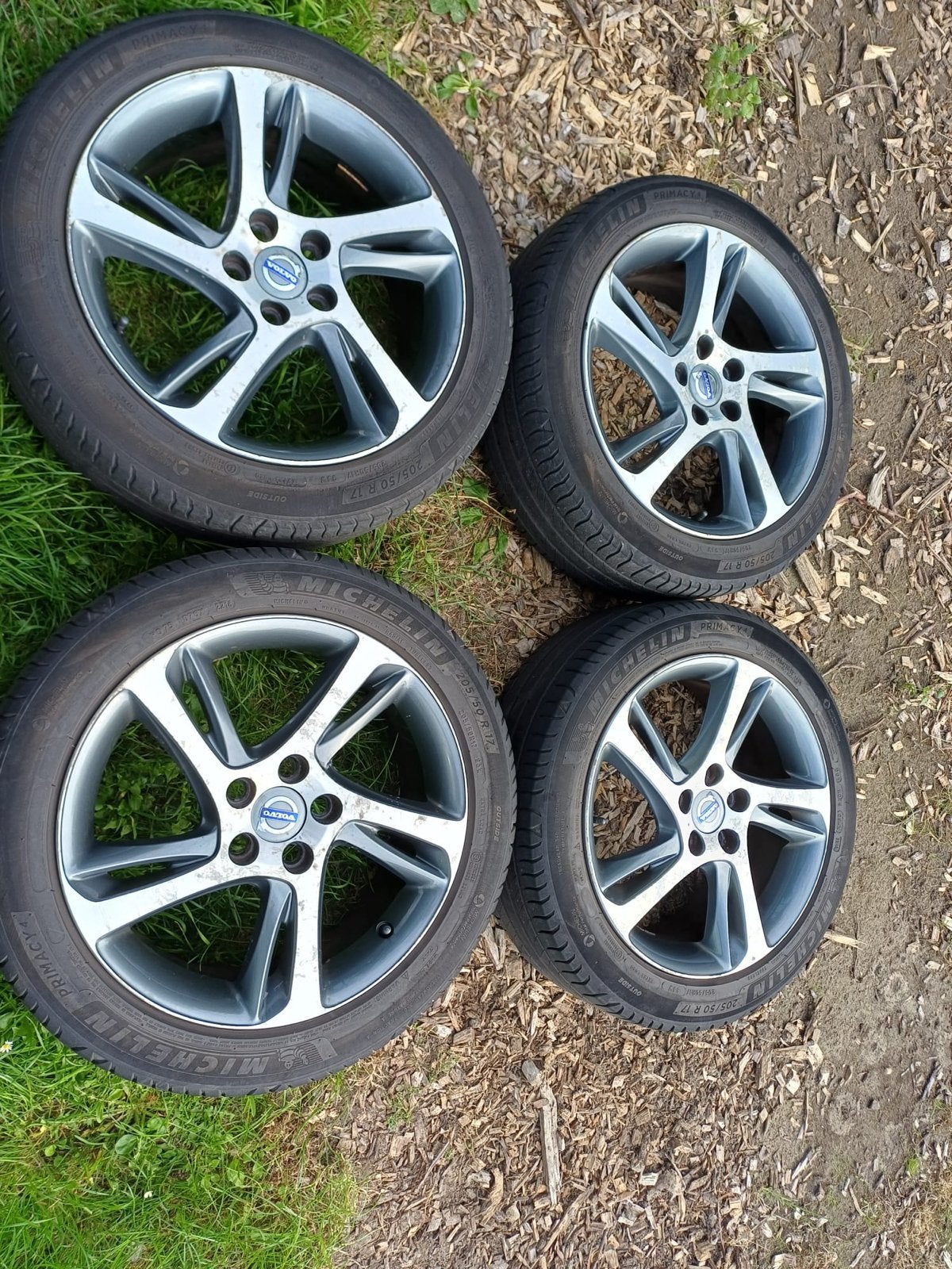 Volvo v40 17 inch velgen met Michelin zomerbanden 205/50 R17, Ophalen of Verzenden, Gebruikt