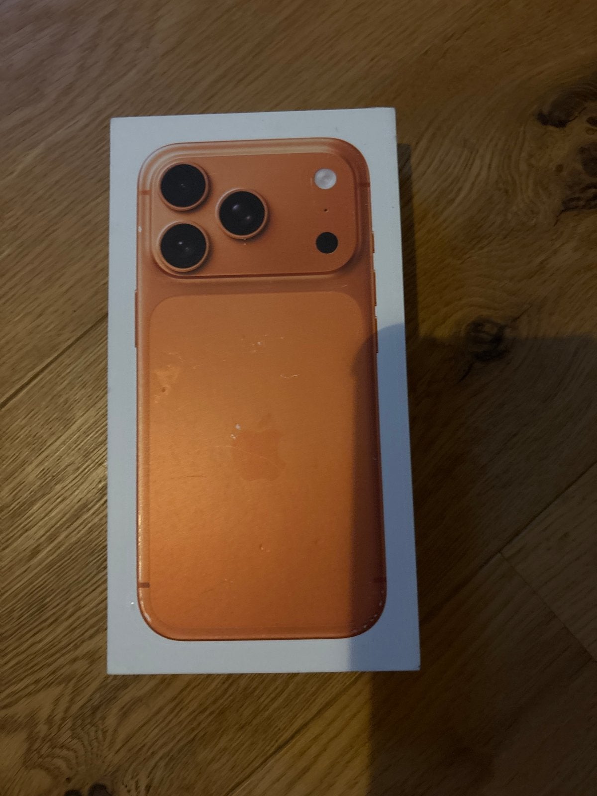 Leeg doosje iPhone 17 Pro, Telecommunicatie, Mobiele telefoons | Toebehoren en Onderdelen, Ophalen of Verzenden, Zo goed als nieuw