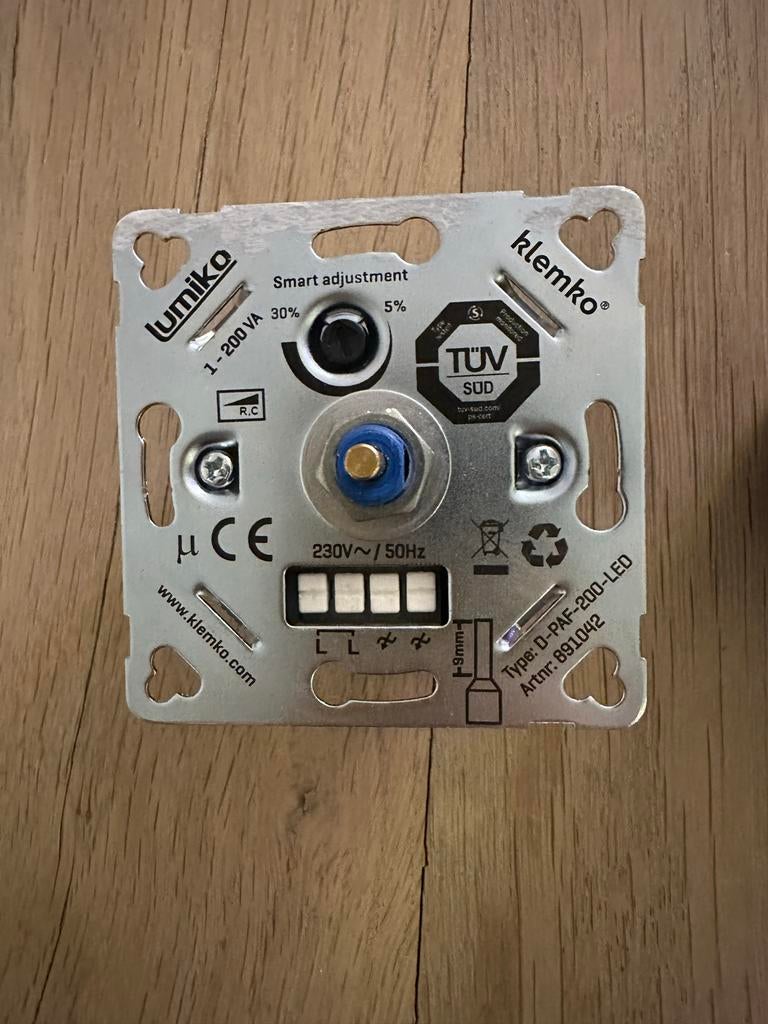 2x OSRAM HALOTRONIC trafo en 2 Klemko Lumiko dimmers, Ophalen of Verzenden, Gebruikt