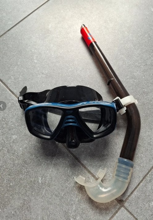 Duikbril + snorkel Salvas, Verzenden, Zo goed als nieuw, Snorkelset