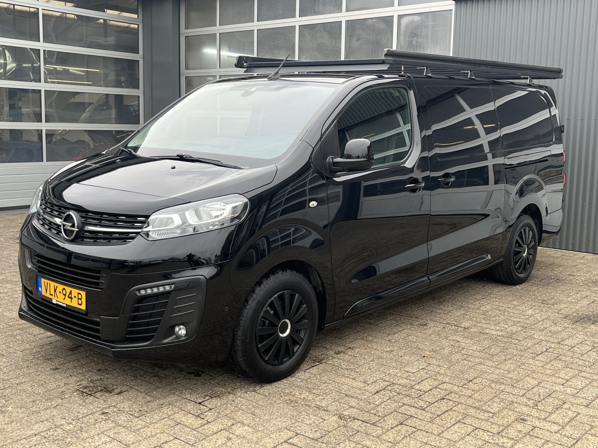 Opel Vivaro 2.0 CDTI L2H1 Dubbele schuifdeur Parkeerhulp voo, Auto's, Bestelauto's, Voorwielaandrijving, Gebruikt, 4 cilinders