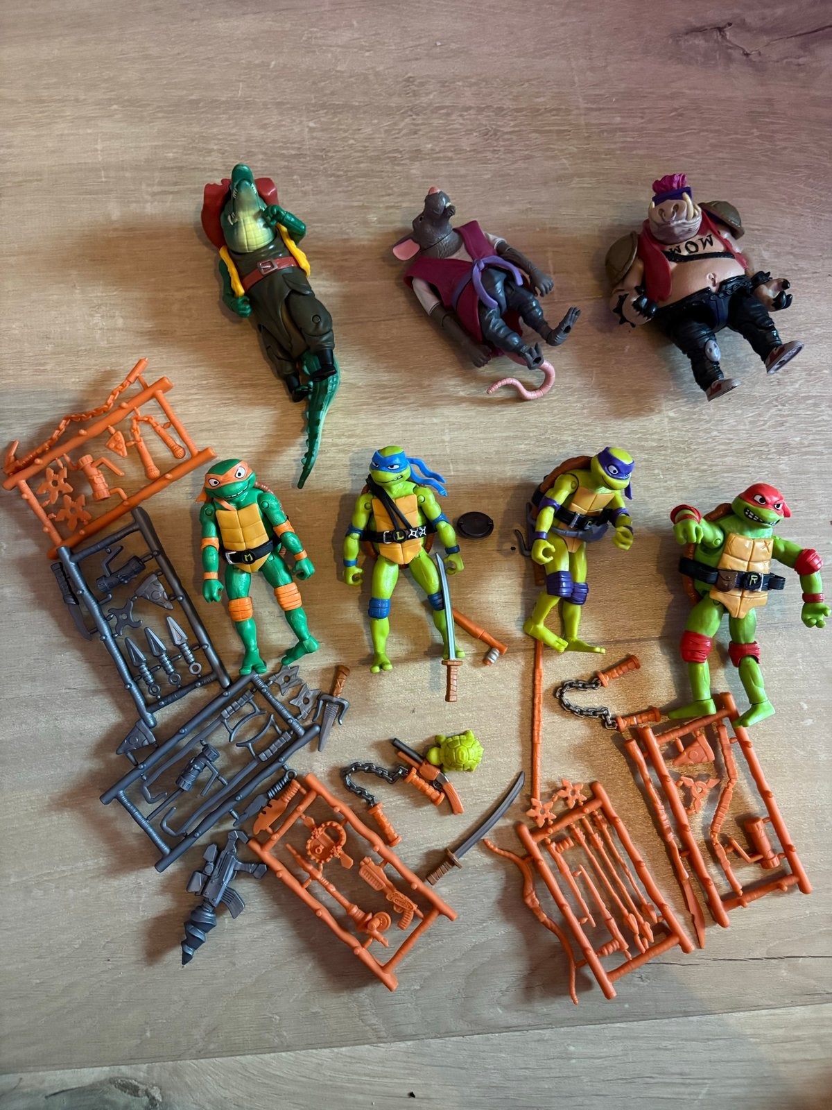 TMNT Speelset: Bus, Figuren, Motor & Speelhuis, Ophalen, Gebruikt