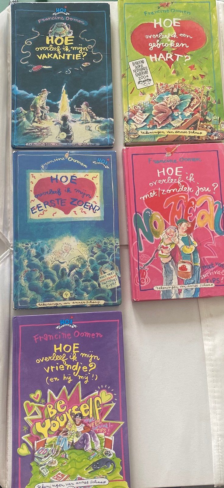 5x ‘ Hoe overleef ik ‘ van Francine Oomen, Ophalen of Verzenden, Gelezen, Fictie