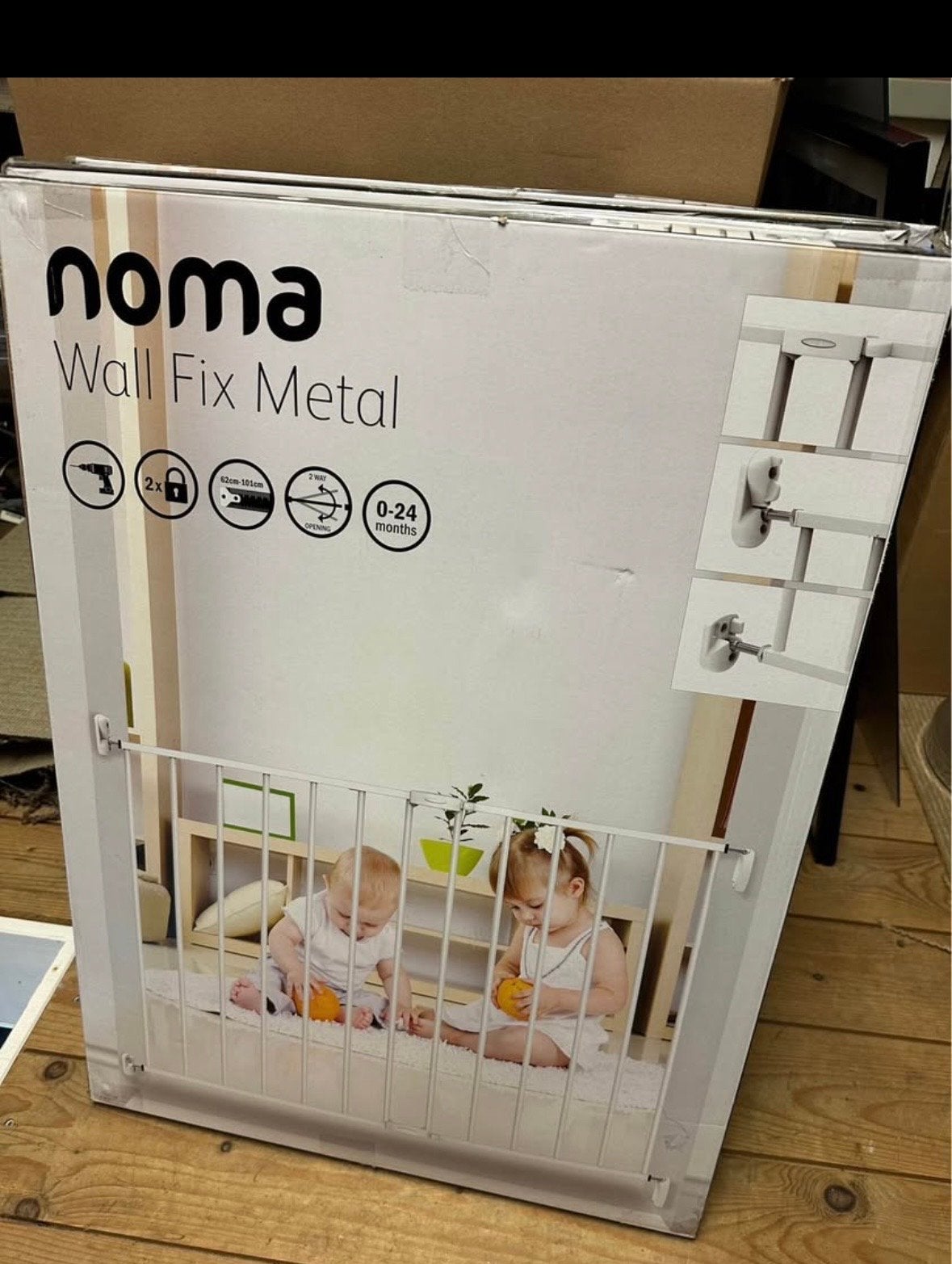 Noma Wall Fix Metal Veiligheidshekje - 62-101cm, Nieuw, 100 tot 115 cm, Ophalen of Verzenden, Metaal of IJzer
