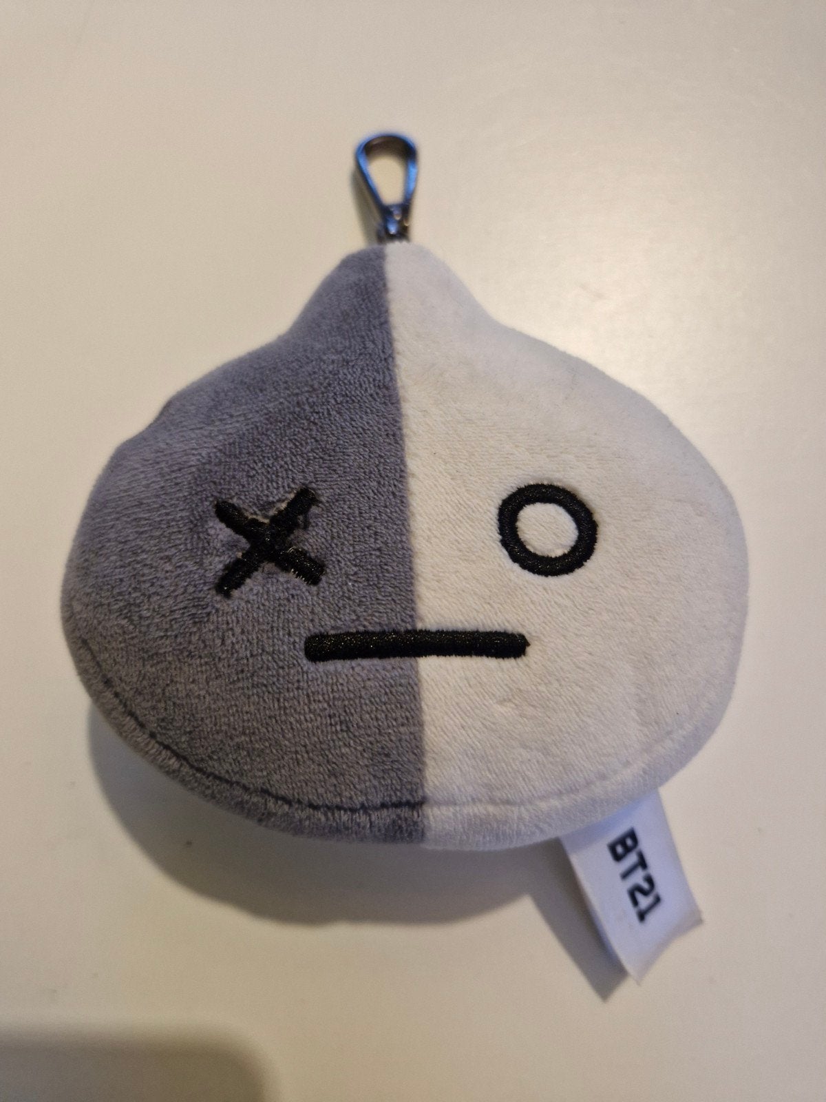 BT21 Van - Aurora Sleutelhanger, Ophalen of Verzenden, Zo goed als nieuw, Knuffel of Figuurtje