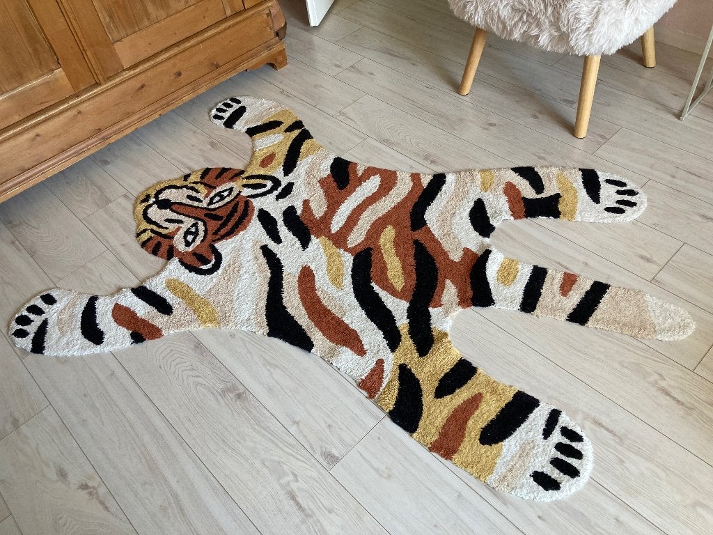 Vloerkleed Tijger, Huis en Inrichting, Ophalen, Gebruikt, 100 tot 150 cm, Origineel