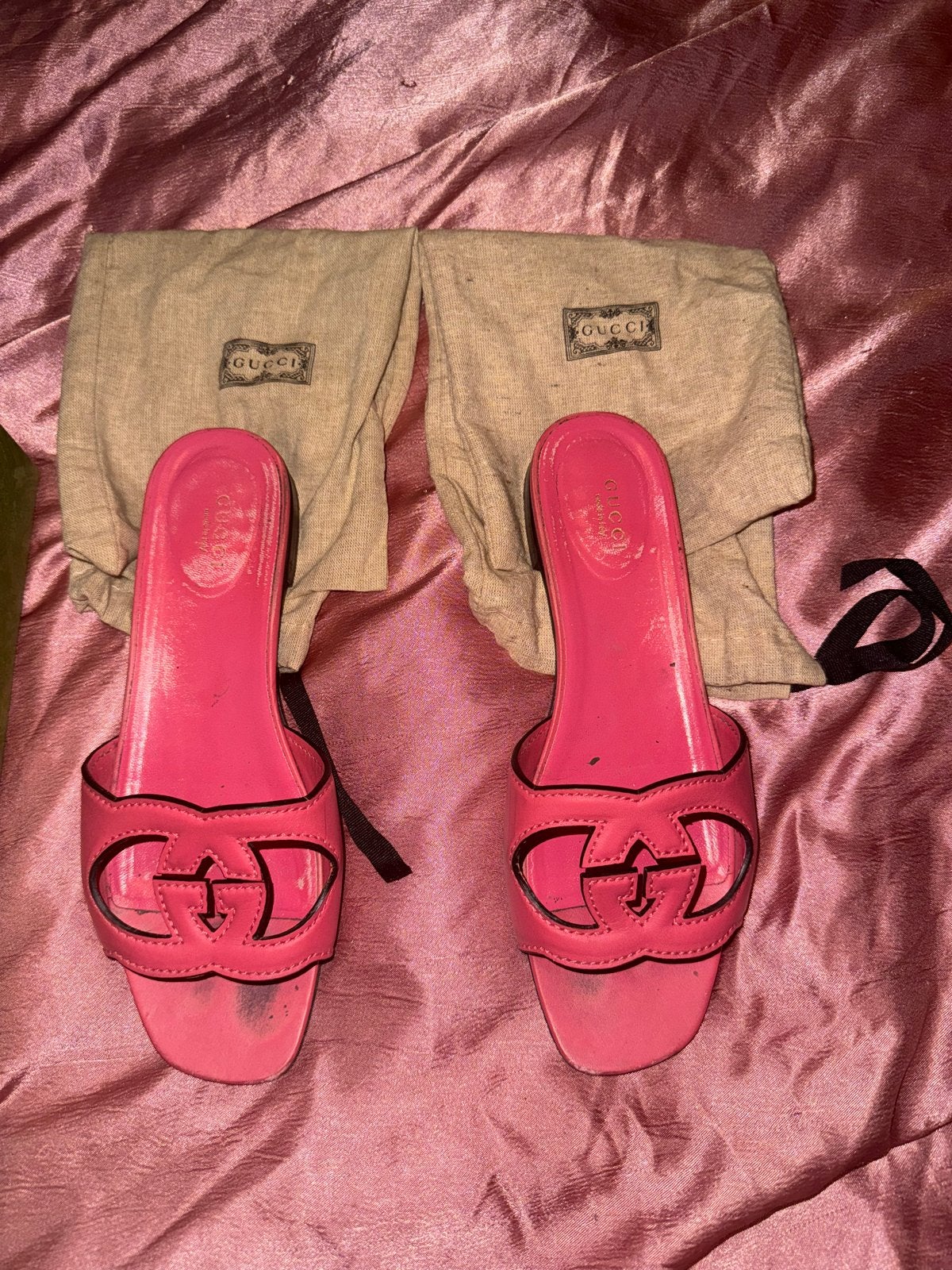 Gucci Slippers Maat 39 met Doos en Dustbags, Ophalen of Verzenden, Gedragen, Roze, Slippers