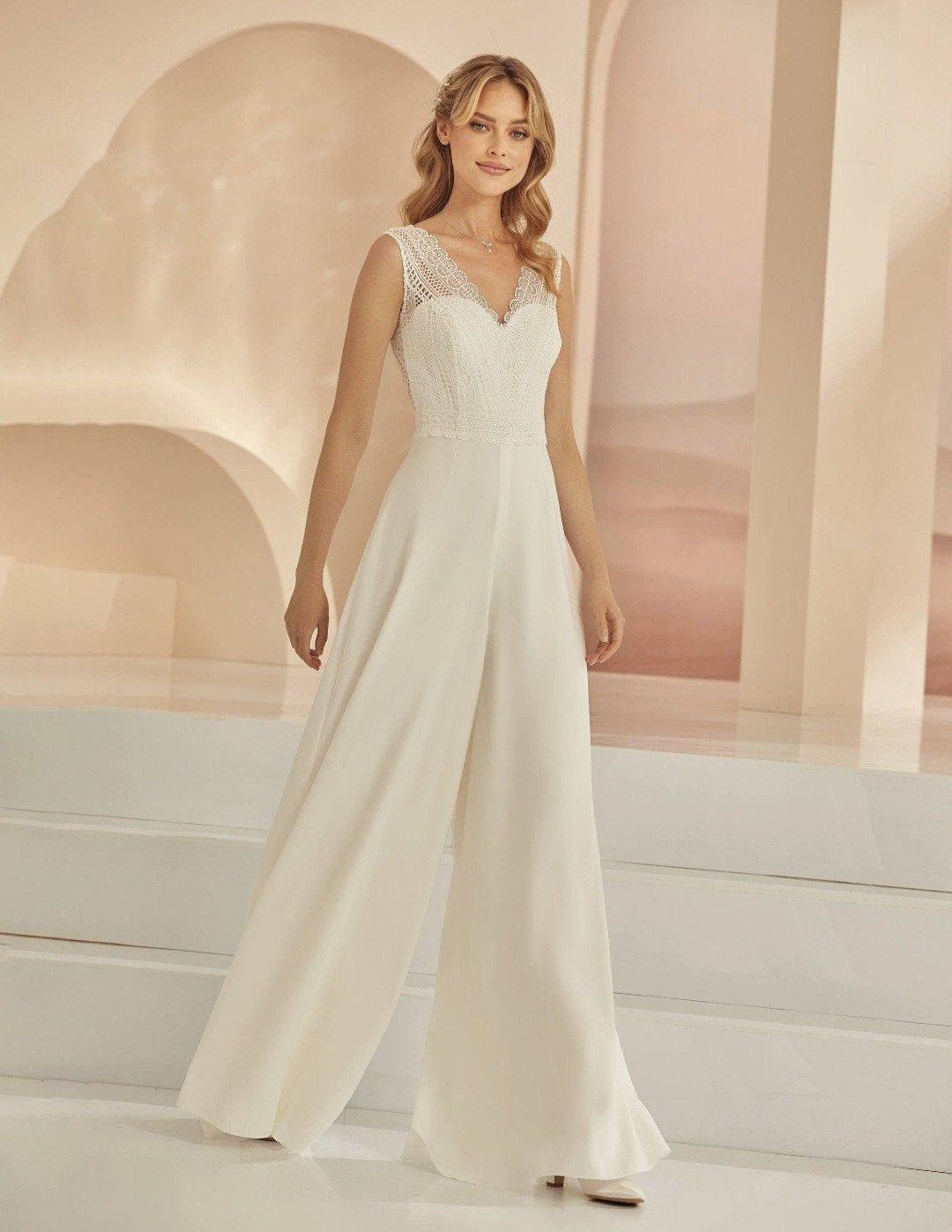 Trouwjumpsuit bruidsjumpsuit bruidspak jumpsuit bruid, Ophalen of Verzenden, Nieuw, Trouwjurk