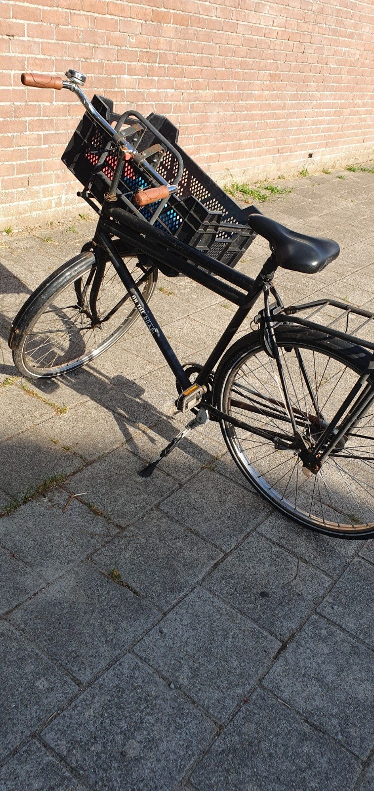 Zwarte herenfiets met krat - Gebruikt, Terugtraprem, Gebruikt, 57 tot 61 cm, Ophalen
