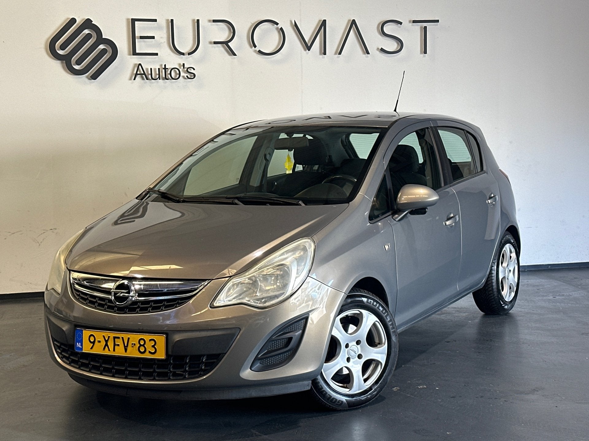 Opel Corsa 1.2-16V Anniversary Edition Airco | Nieuw Apk |Cr, Auto's, Voorwielaandrijving, Euro 5, Gebruikt, 4 cilinders