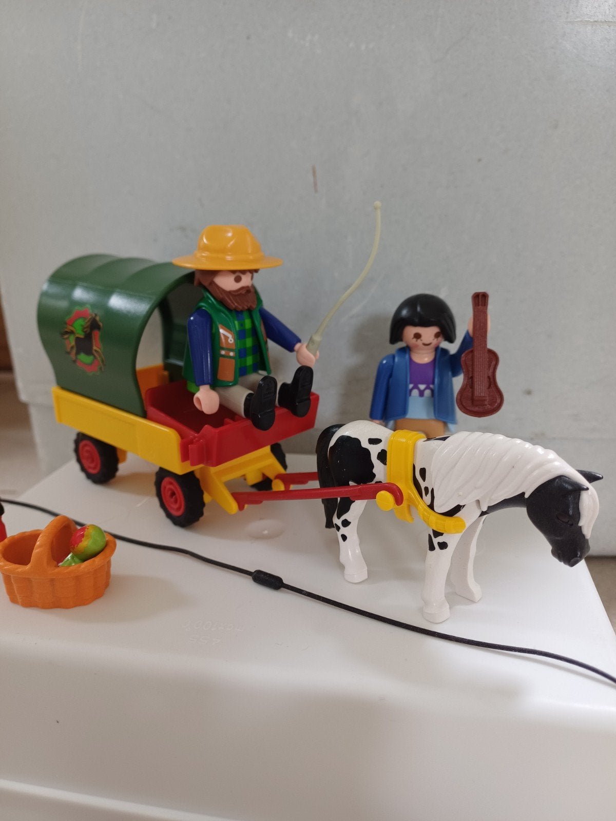 Playmobil Country 6948: Paard met huifkar en figuren, Ophalen of Verzenden, Jongen of Meisje