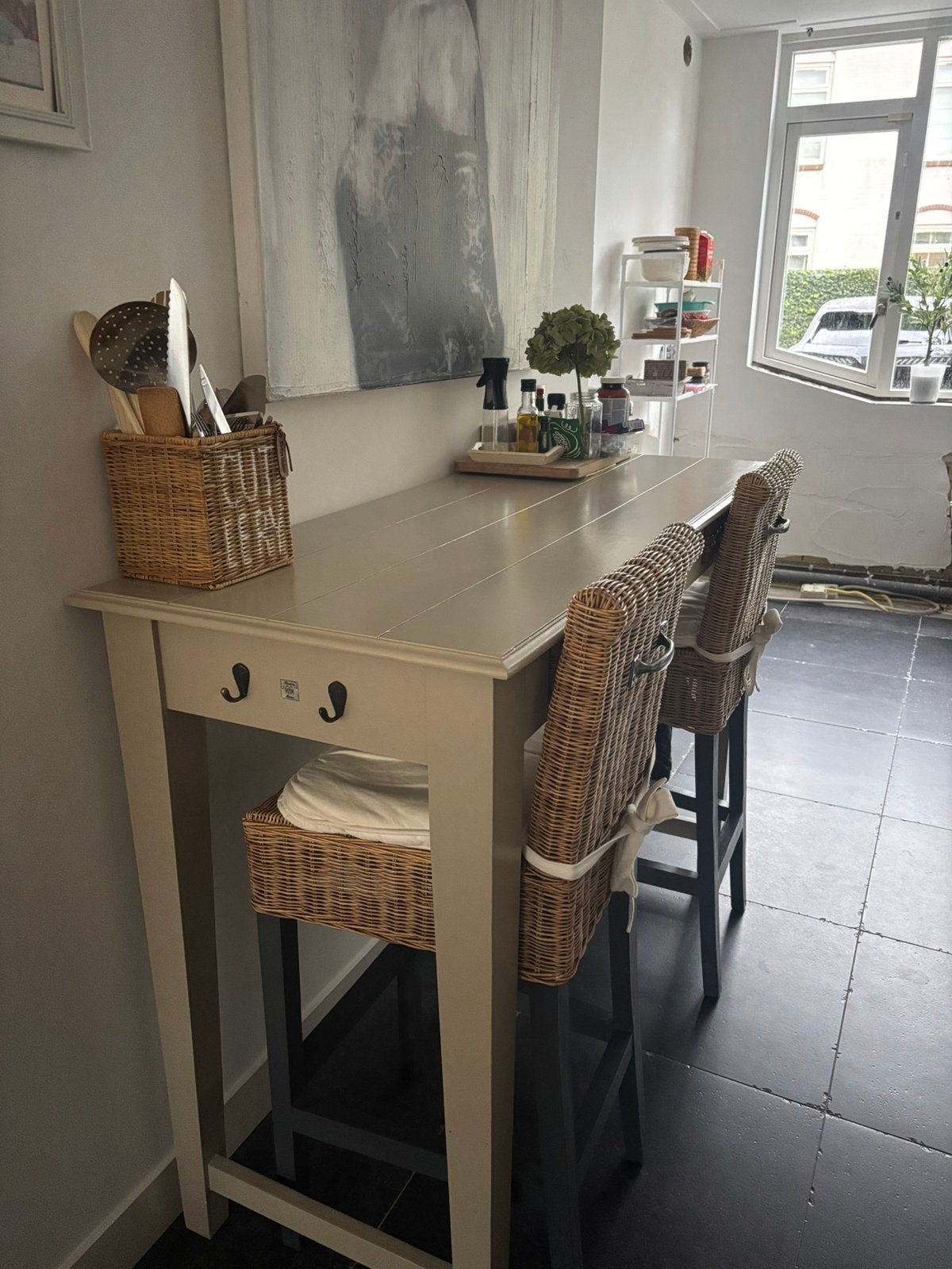 Riveira Maison bar met twee stoelen, Ophalen, Gebruikt, Inclusief barstoelen