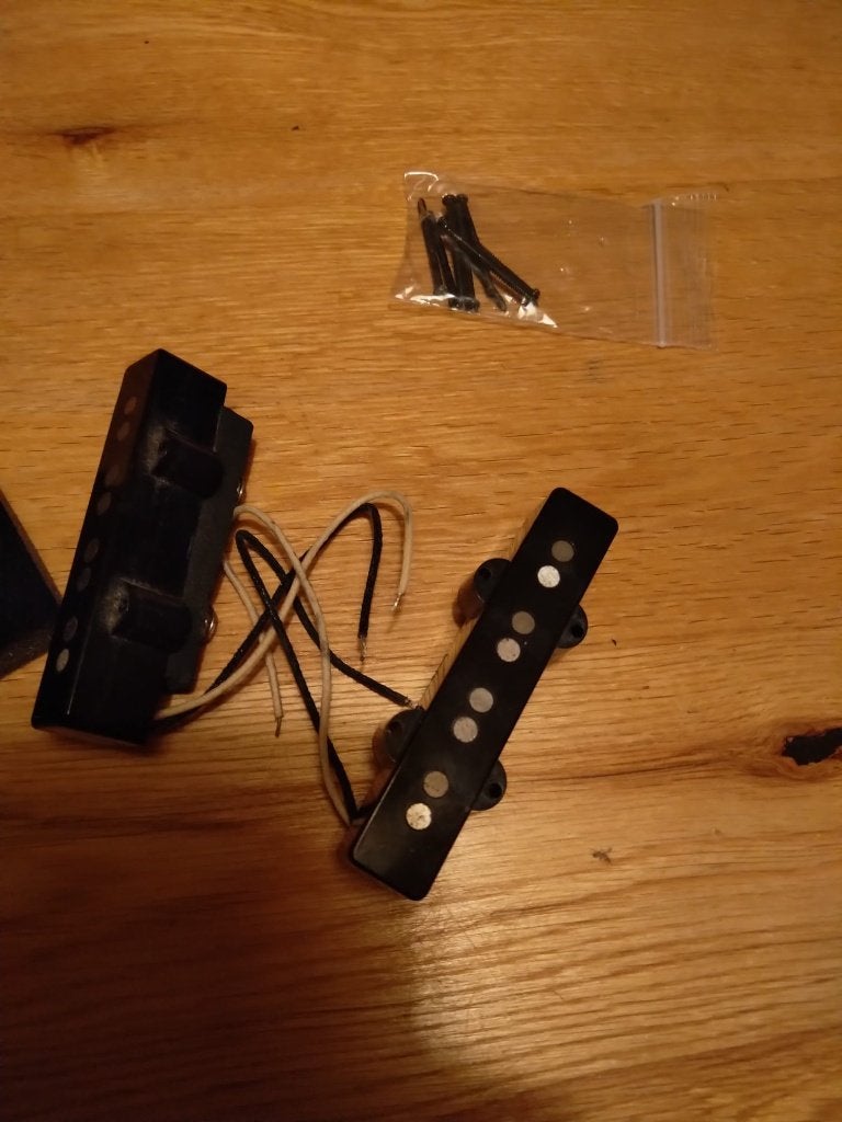 Squier jazz bass elementen pickups, Muziek en Instrumenten, Ophalen of Verzenden, Zo goed als nieuw, Akoestische basgitaar