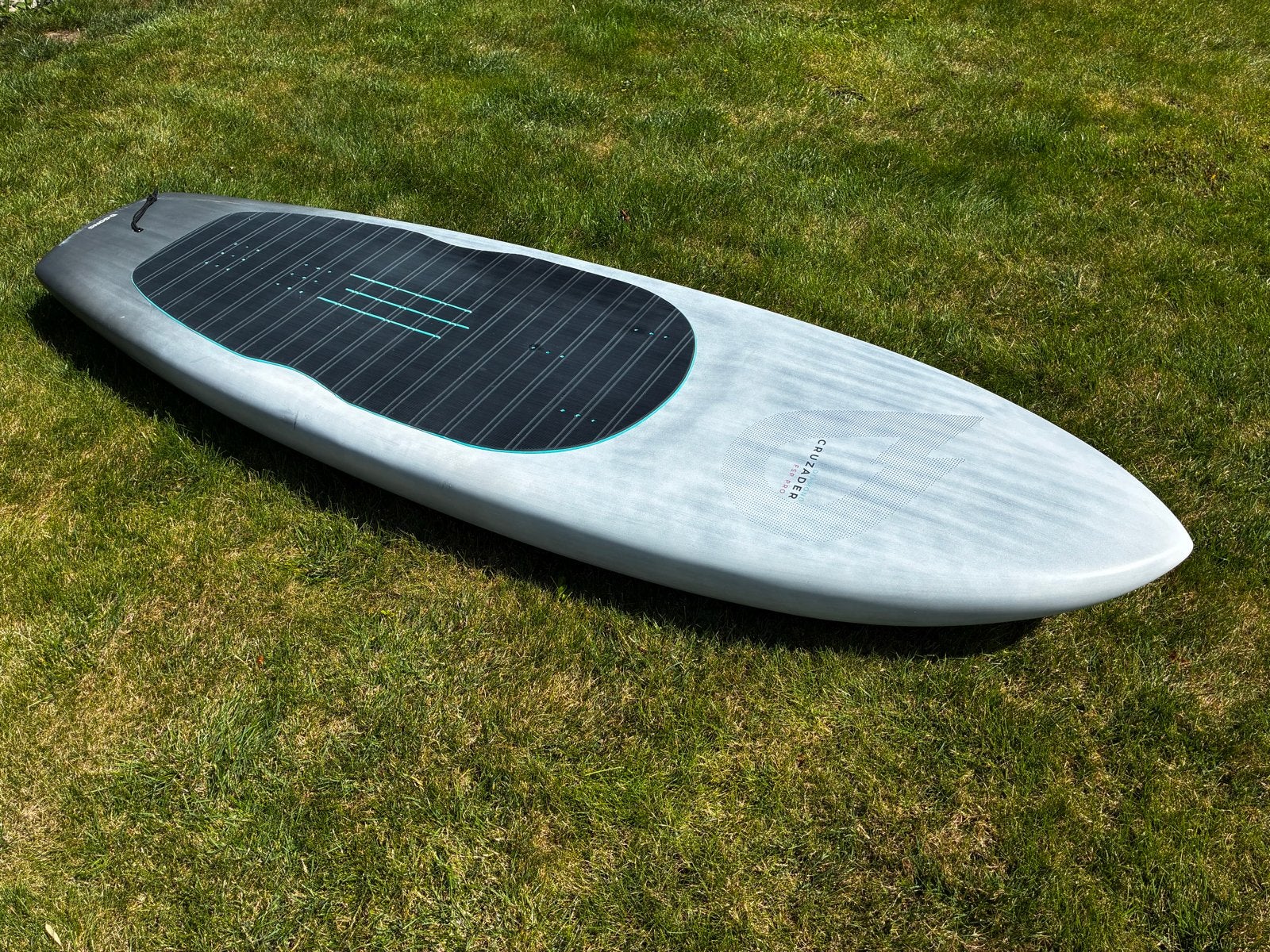 Gong Cruzader 6'4" wingfoilboard, zonder luxe bag, Ophalen, Zo goed als nieuw, Overige typen, Met draagtas