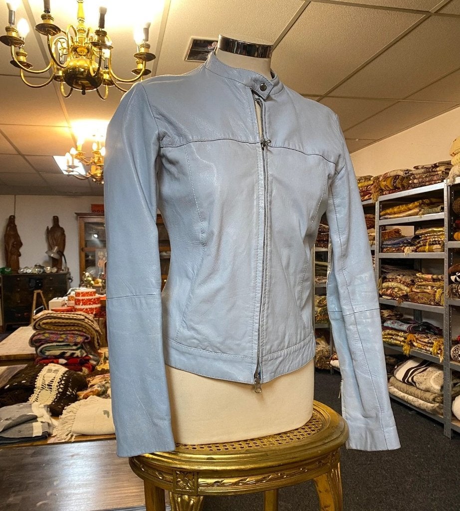 Mooi lederen dames jas in lichtblauw mt M, Blauw, Vero Moda, Maat 42/44 (L), Djt@dejuistetoon.eu