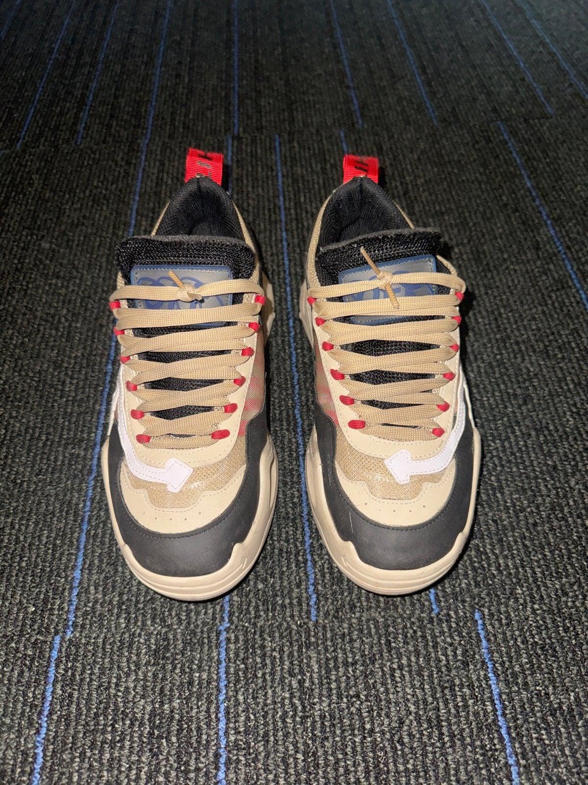 Off-White Sneakers Maat 40 - Zo goed als nieuw, Ophalen of Verzenden, Zo goed als nieuw, Overige kleuren, Sneakers of Gympen