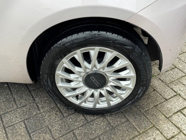 Fiat 500 1.0 Hybrid Star *carplay *navi *cruise *dig.display, Auto's, Fiat, Voorwielaandrijving, Gebruikt, Zwart, Overige kleuren