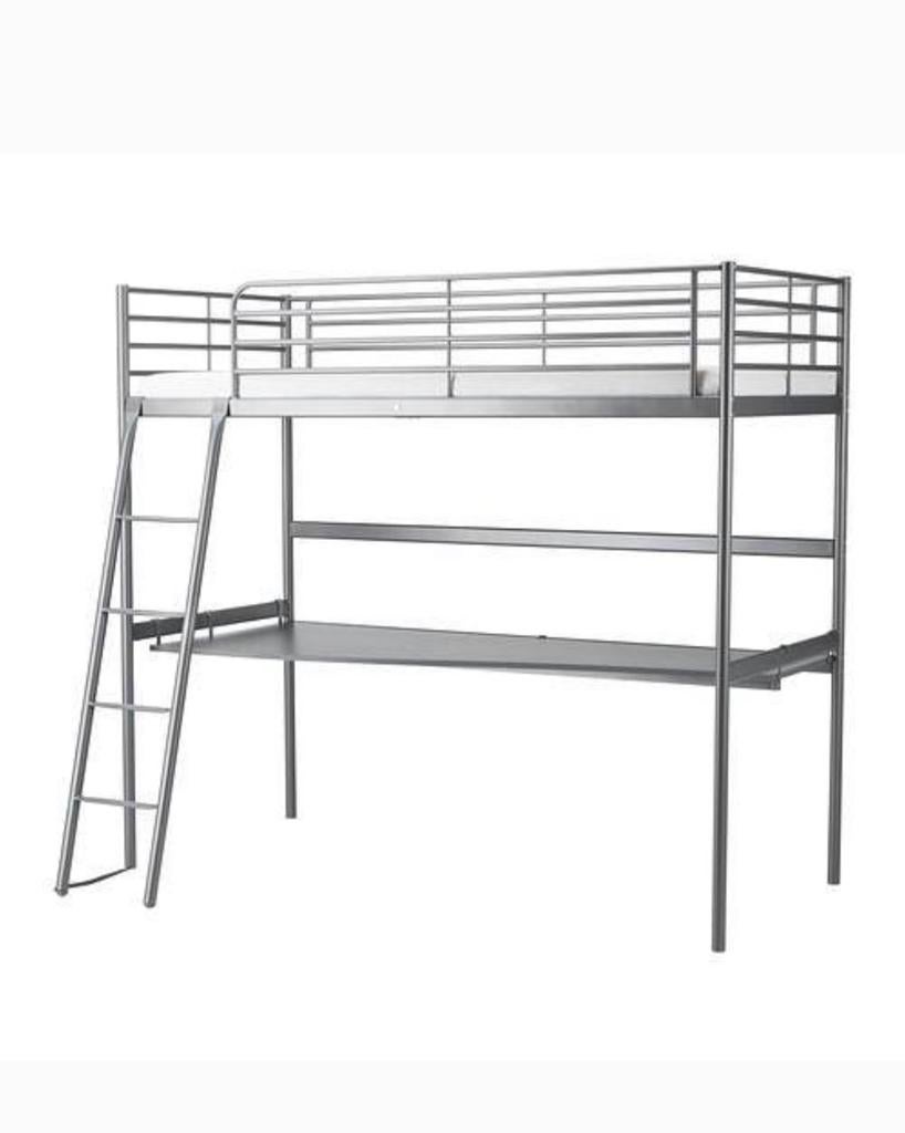 Ikea Hoogslaper 200x90 met bureau Svarta, Ophalen, Eenpersoons, Zo goed als nieuw, 200 cm