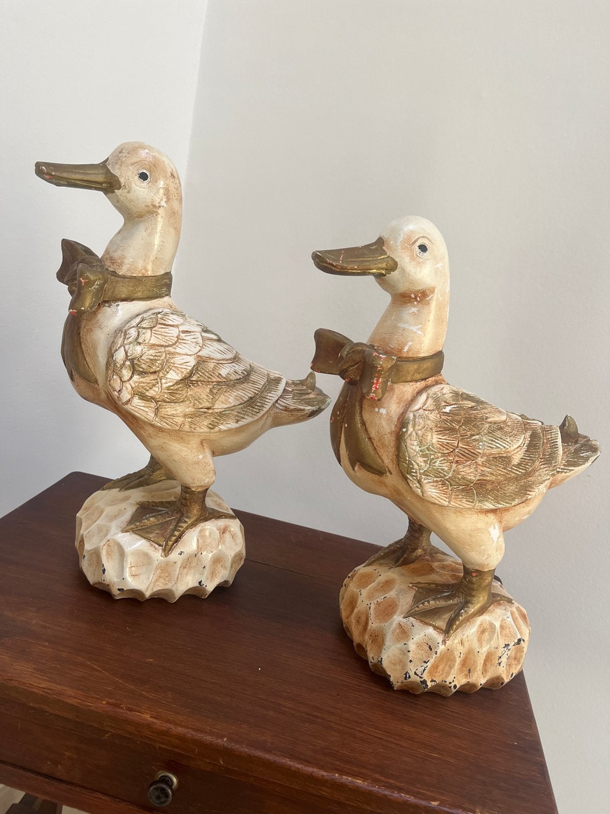 2 Vintage Landelijke Eenden Beelden - Rustieke Stijl, Ophalen of Verzenden