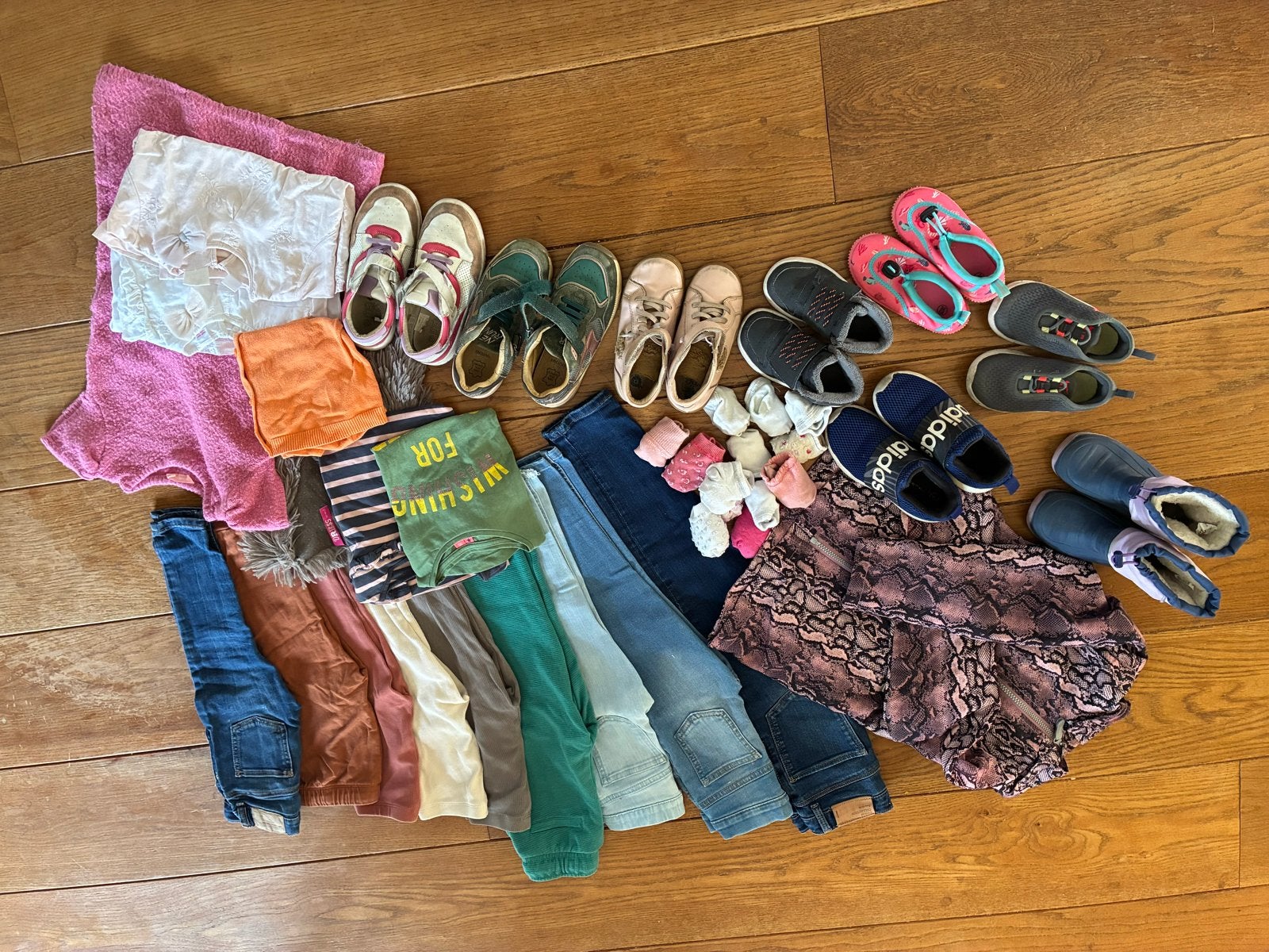 Winter kledingpakket en schoenen maten 92-122 / 24-30, Ophalen of Verzenden, Gebruikt, Jongen of Meisje
