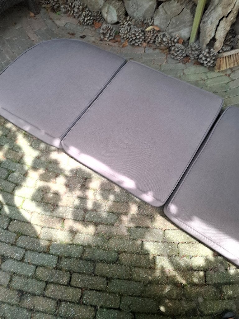 Set van 3 grijze tuinkussens met ritsen, Tuin en Terras, Ophalen, Gebruikt, Overige materialen