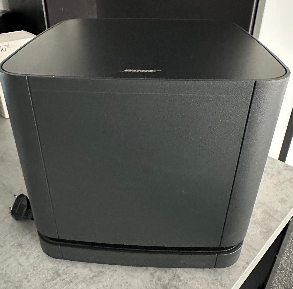 Bose Subwoofer plus surround speakers, Ophalen, Gebruikt, Complete surroundset, Bose