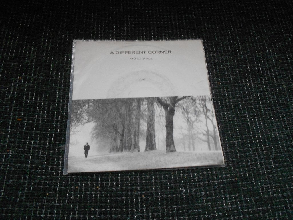 a different corner george michael, Gebruikt, 7 inch, Ophalen of Verzenden, Fotohoes