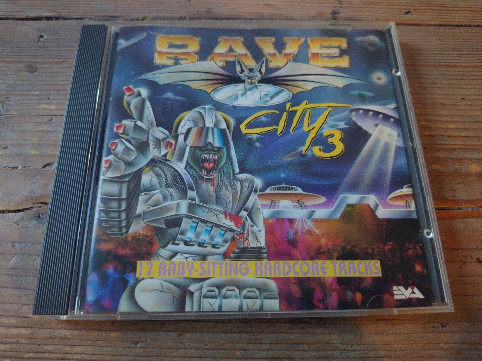 Rave The City 3 - 17 Baby-Sitting Hardcore Tracks, Ophalen of Verzenden, Zo goed als nieuw, Hardcore