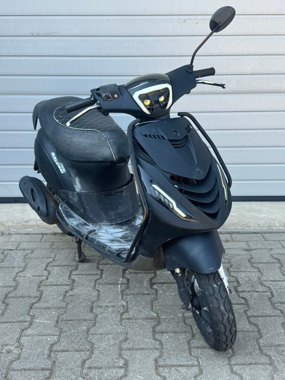 Piaggio zip 80cc Brom 2011 Wok/Opknapper, Fietsen en Brommers, Ophalen of Verzenden, Zo goed als nieuw, Benzine