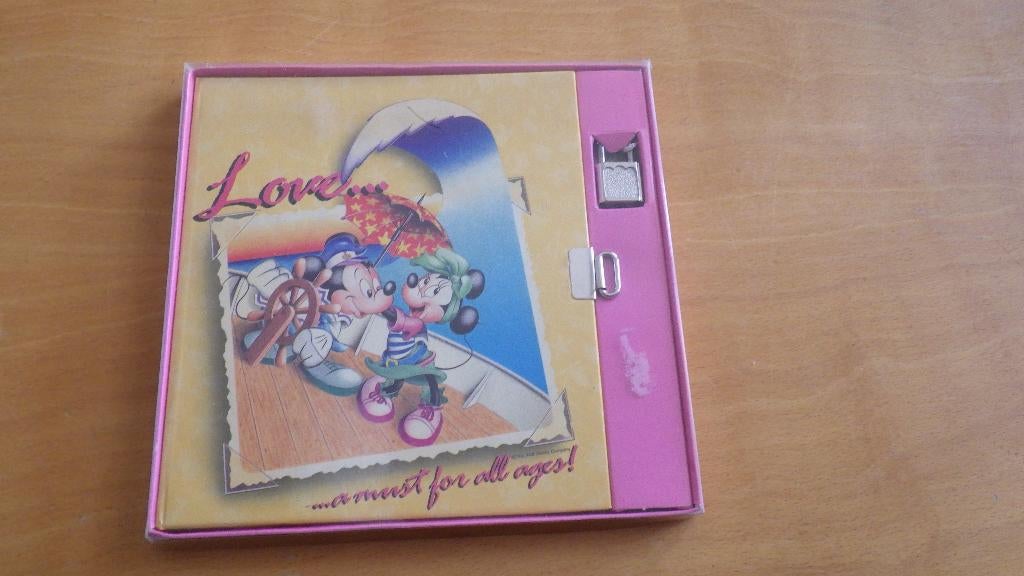 leuk disney dagboek, Verzamelen, Disney, Ophalen of Verzenden, Overige figuren, Gebruikt, Overige typen