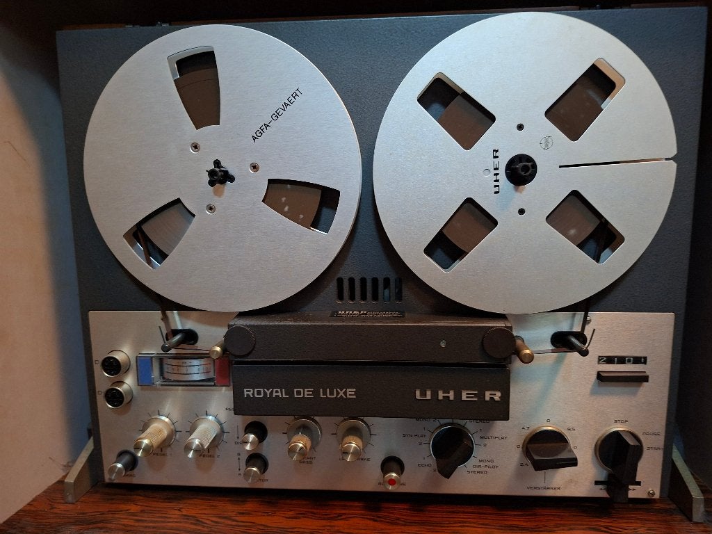Te koop: Bandrecorder Uher Royal de Luxe, Ophalen, Bandrecorder, Met stofkap