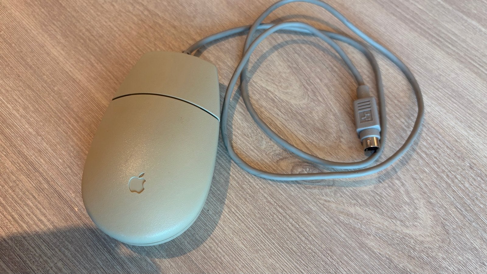 Apple Desktop Bus Mouse II, Computers en Software, Ophalen of Verzenden