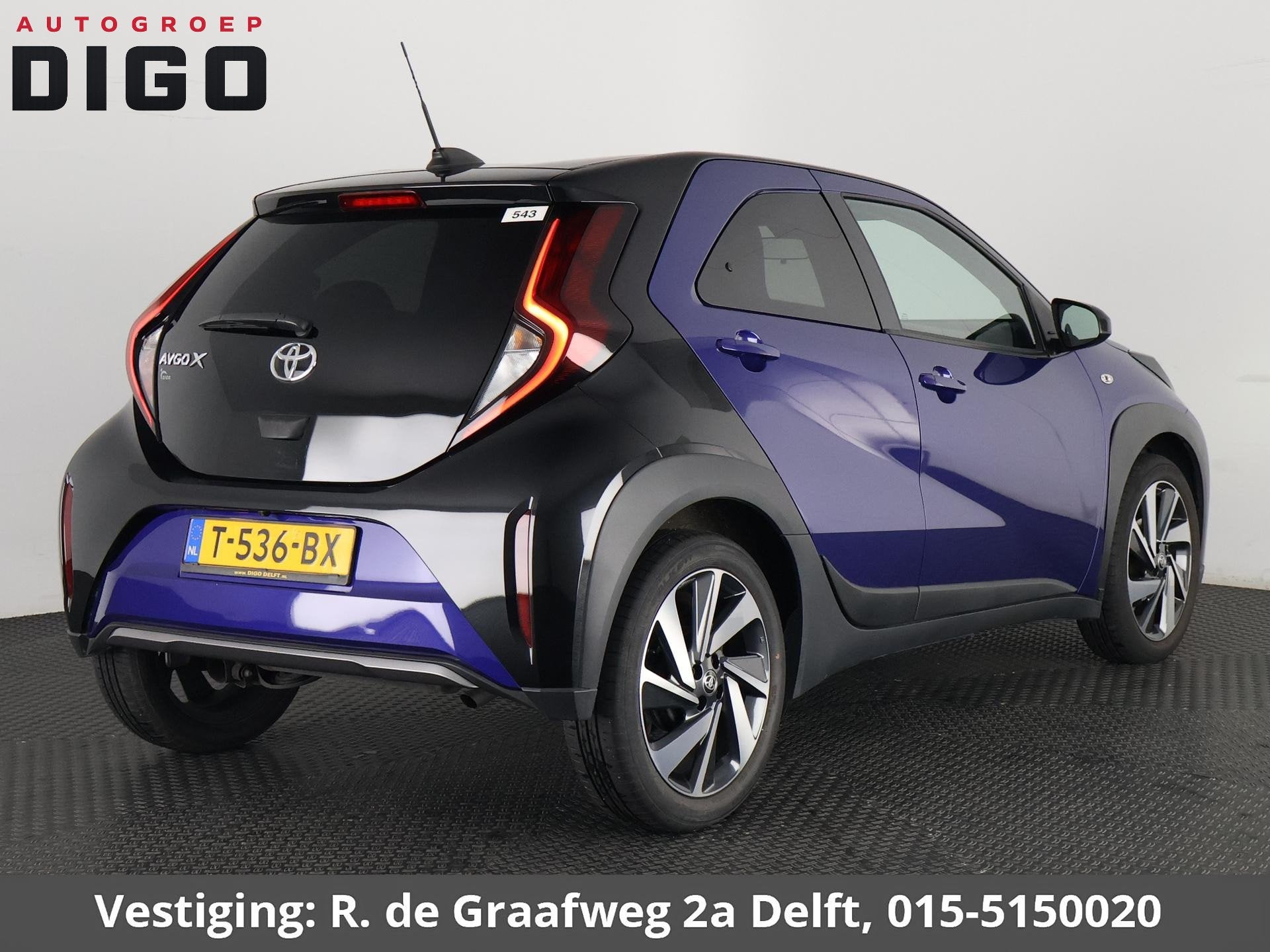 Toyota Aygo X 1.0 VVT-i MT Envy | JBL Audio | Navigatie | Cr, Gebruikt, Automatische klimaatregeling, Leder en Stof, Origineel Nederlands