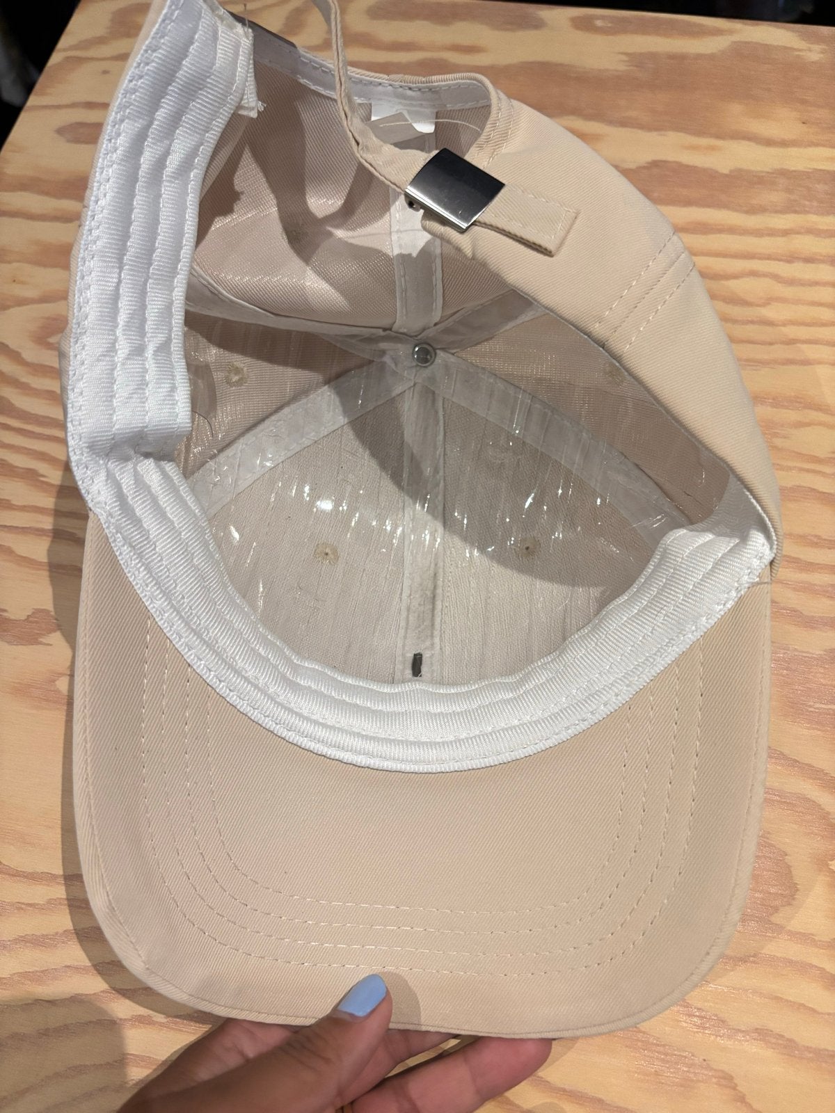 Mooie zomerpet met Celine-logo, Ophalen of Verzenden, Nieuw, One size fits all, Pet