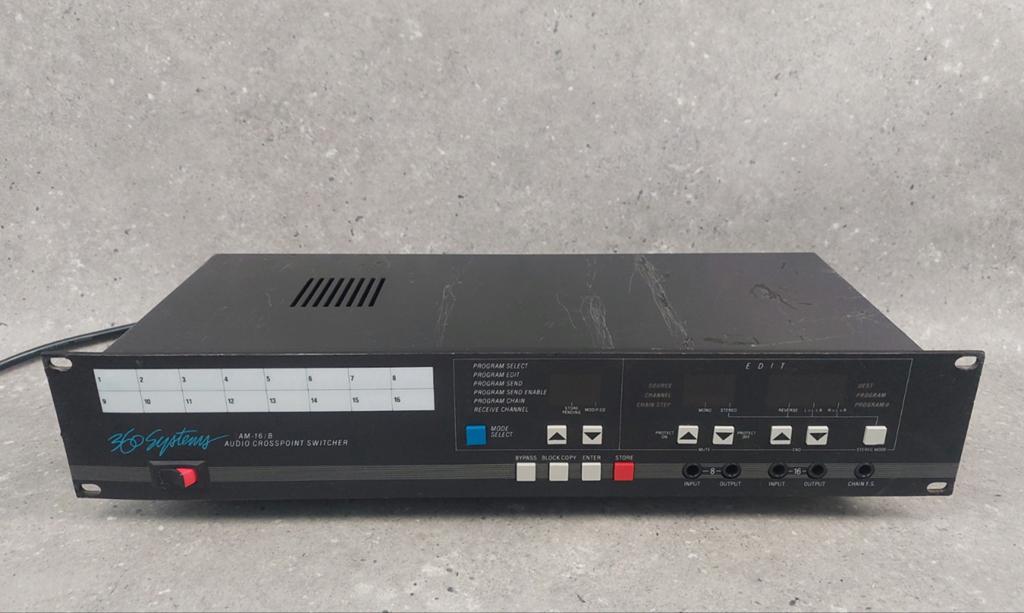 👉 360 Systems Audio matrix switcher! 16x16 patchbay, memory, Ophalen of Verzenden, Gebruikt, Audio