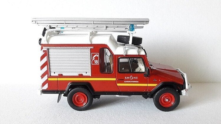 UMM (ex Cournil) Jeep voor brandweer IXO/Altaya 1:43, Ophalen of Verzenden, Nieuw, Auto, Overige merken