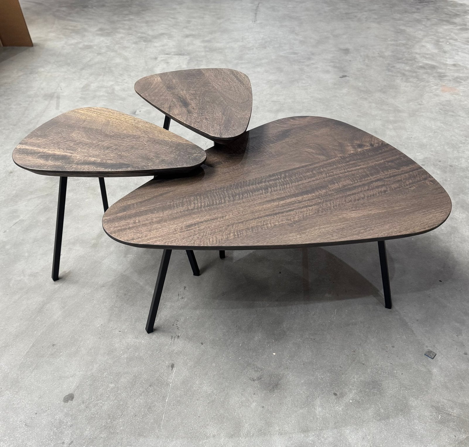 Trio setje kiezel mango salontafeltjes *nieuw op bestelling, Huis en Inrichting, Nieuw, Minder dan 50 cm, Overige vormen, Overige houtsoorten