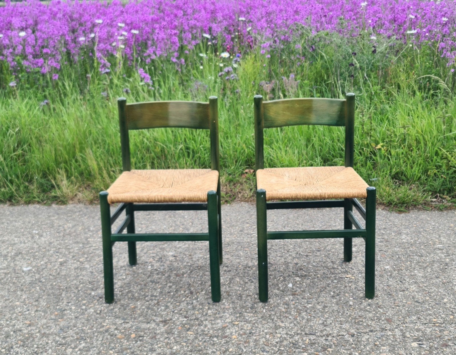 2 Vintage Eetkamerstoelen met Biezen Zittingen Jaren '70, Ophalen