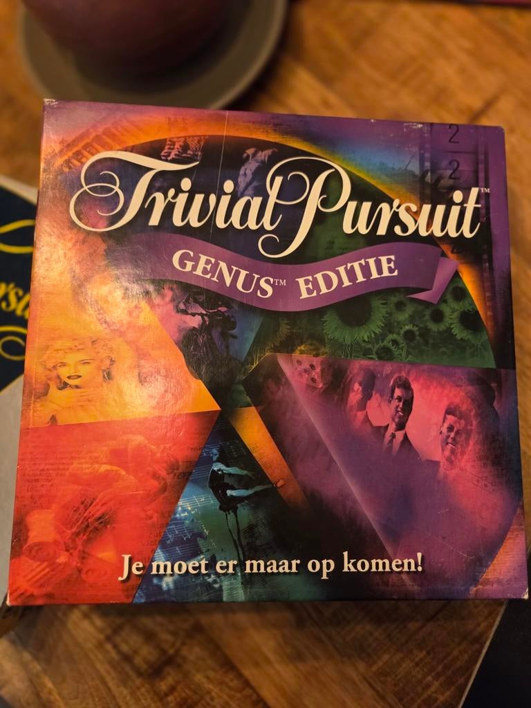 Trivial Pursuit Genus Editie Bordspel, Vijf spelers of meer, Ophalen of Verzenden, Gebruikt