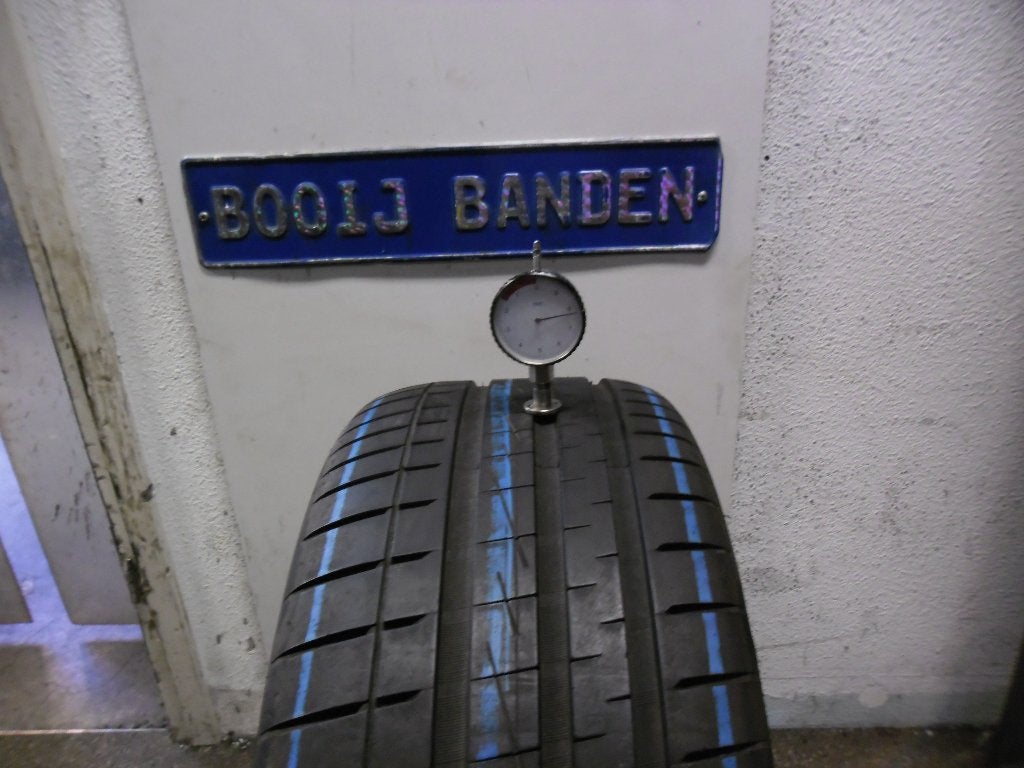 245 45 18 demobanden vredstein ultrac vorti met 7,7 mm prof., Auto-onderdelen, Banden en Velgen, 18 inch, 245 mm, Banden en Velgen