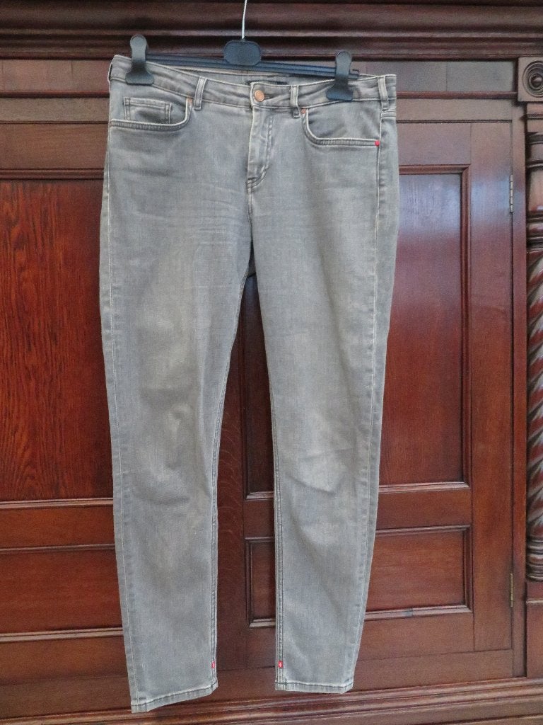 Dames jeans  Scotch & Soda maat 31/32 grijs Z.G.A.N., Scotch & Soda, Ophalen of Verzenden, Zo goed als nieuw, W30 - W32 (confectie 38/40)
