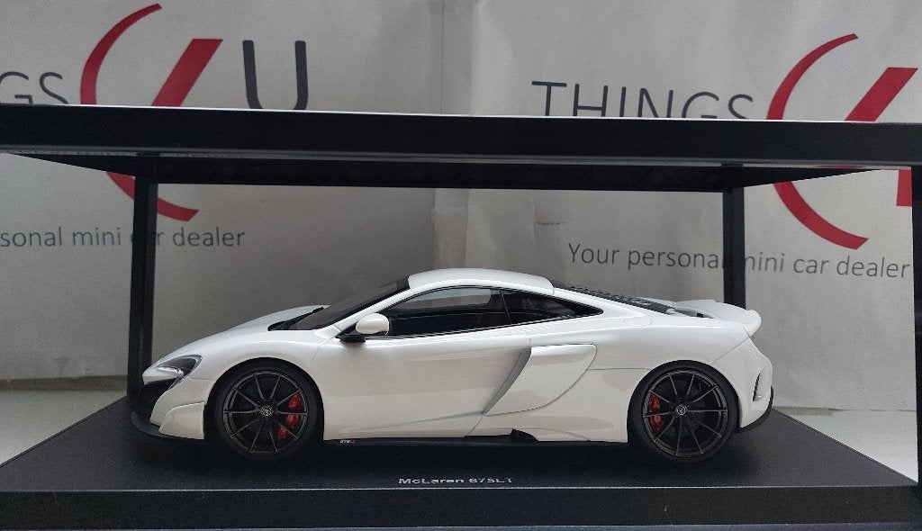 Kyosho 1:18 McLaren 675 LT nieuw in verpakking, Hobby en Vrije tijd, Modelauto's | 1:18, Ophalen of Verzenden, Nieuw, Auto, Kyosho