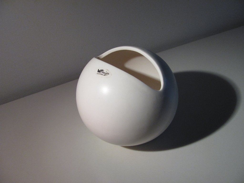WP Design witte ronde / bolle vaas, Ophalen of Verzenden, Zo goed als nieuw, Wit