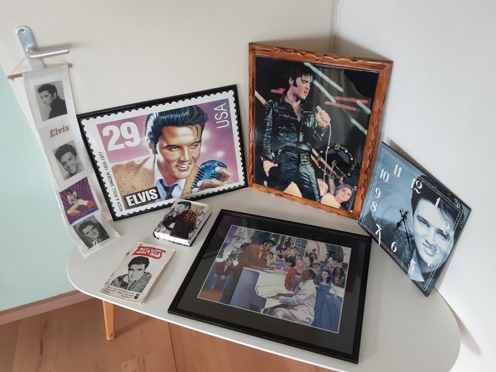 Elvis Presley verzameling €10,00 per stuk, Verzamelen, Muziek, Artiesten en Beroemdheden, Ophalen of Verzenden, Boek, Tijdschrift of Artikel